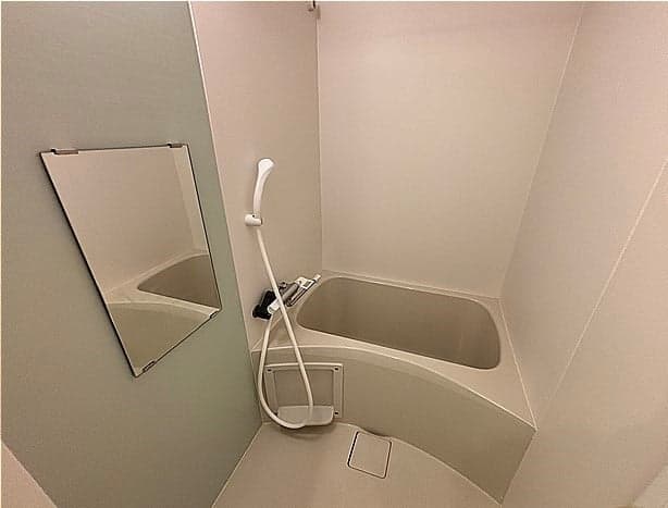 Room image 12