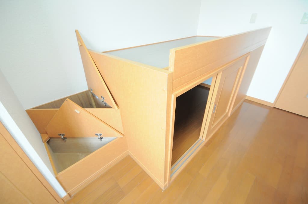 Room image 11