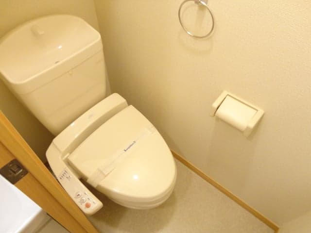 Room image 10