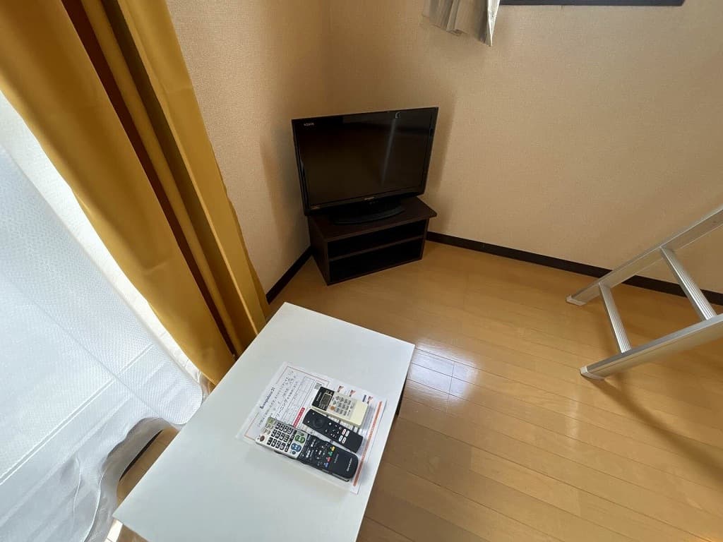 Room image 10