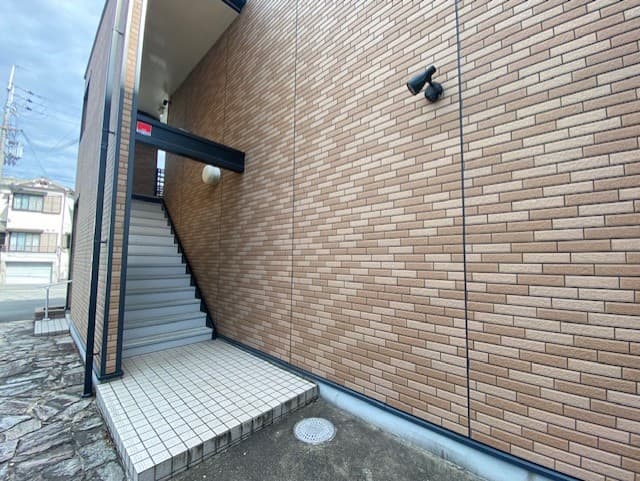 Room image 13