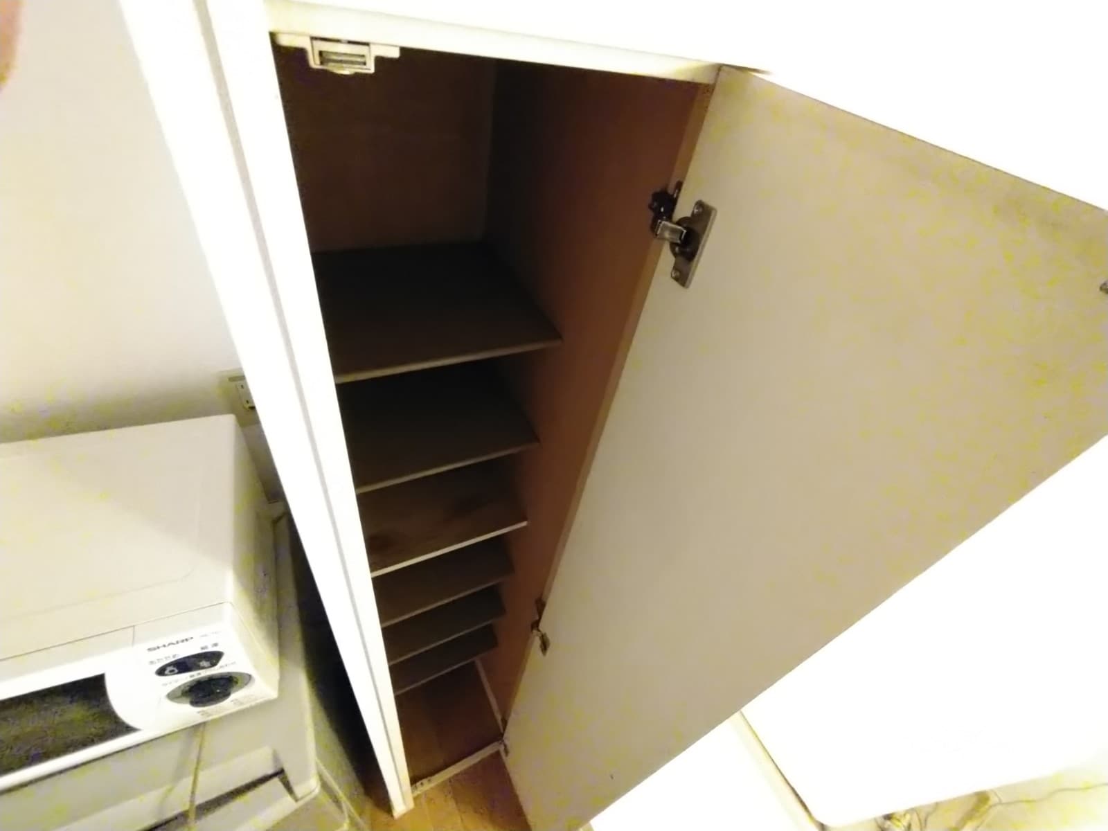 Room image 15