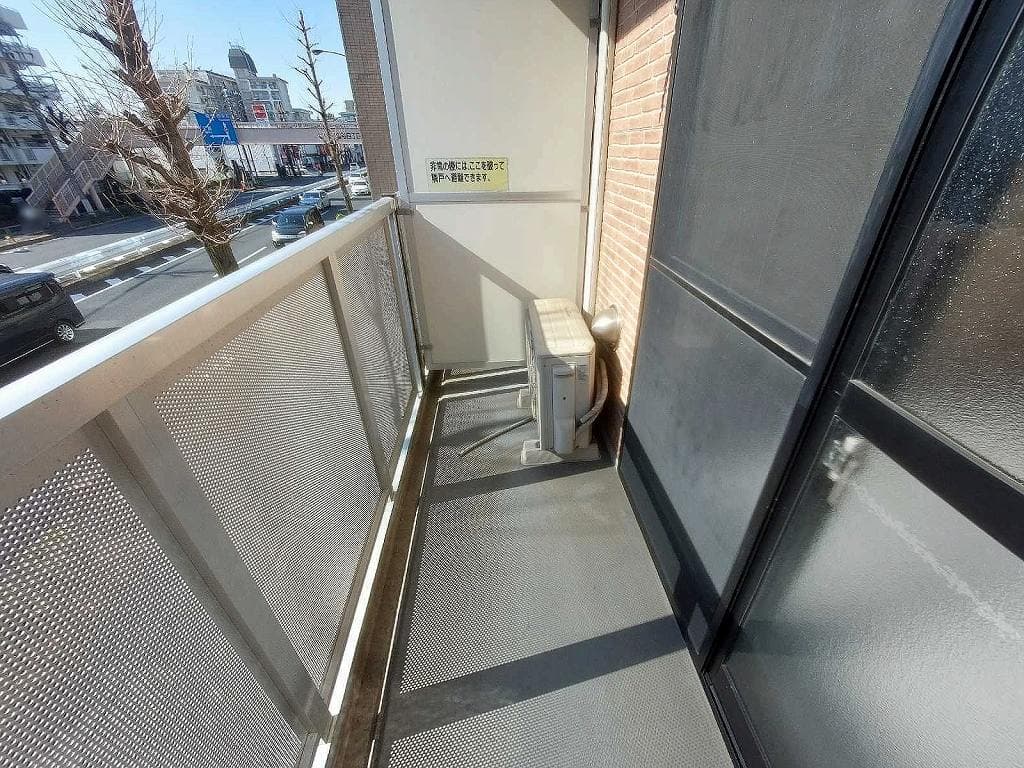 Room image 11