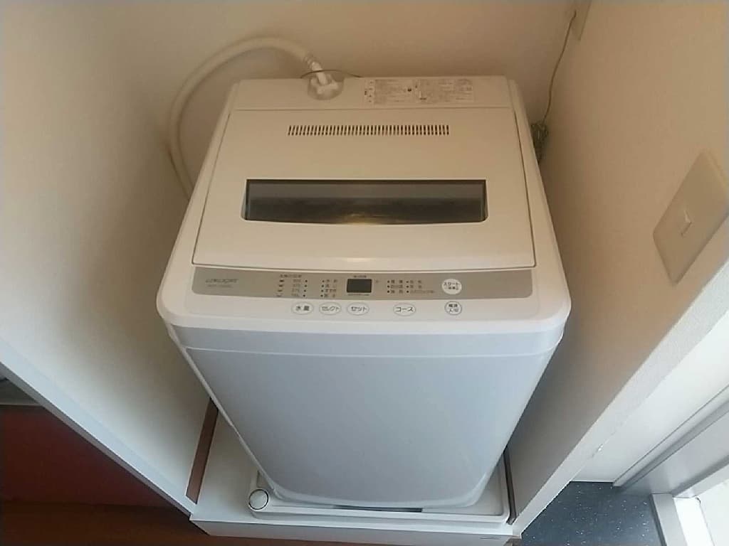 Room image 12
