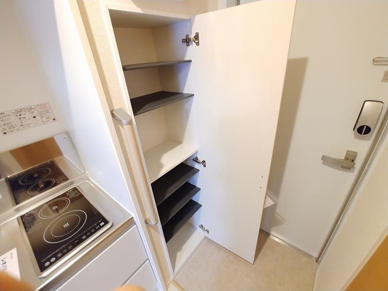 Room image 11