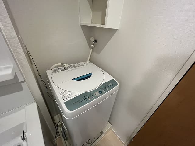 Room image 8