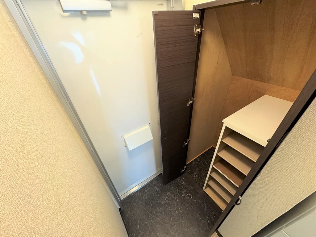 Room image 9