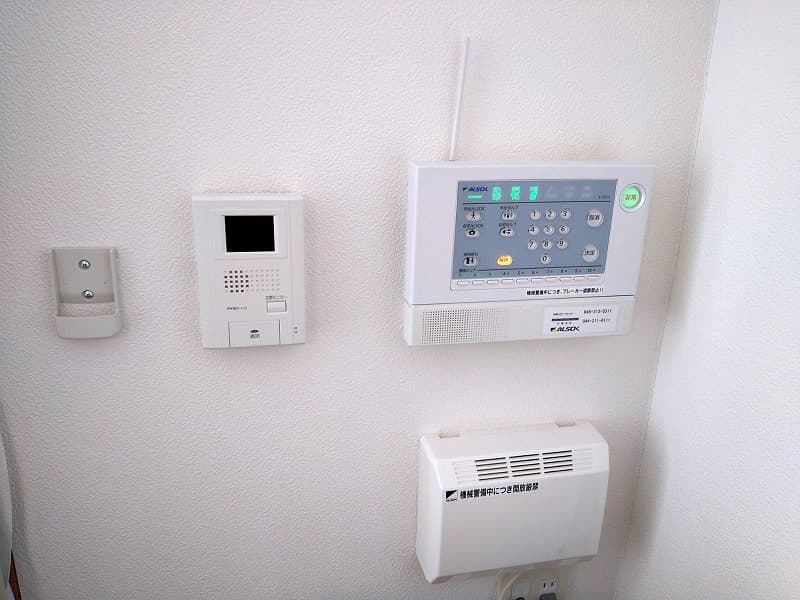 Room image 13