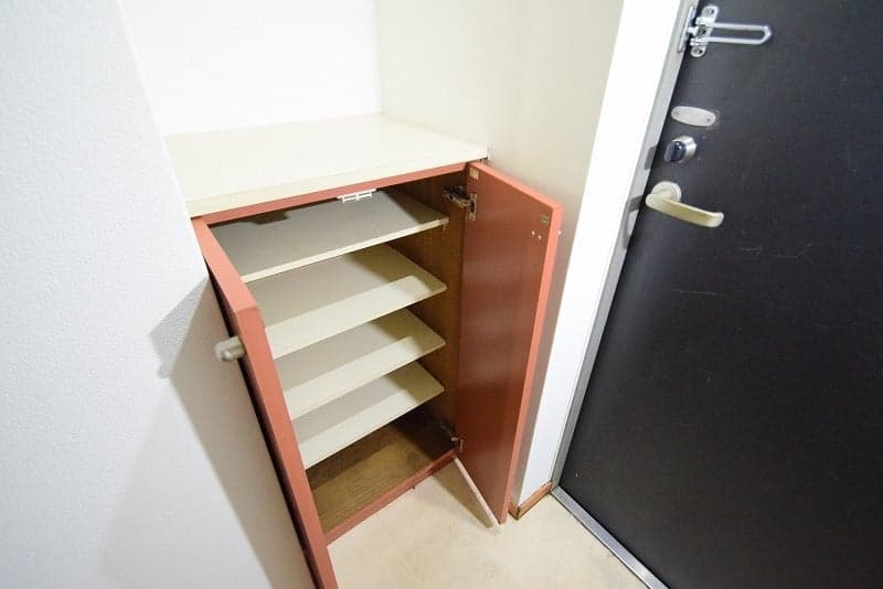 Room image 12
