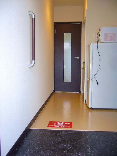 Room image 12