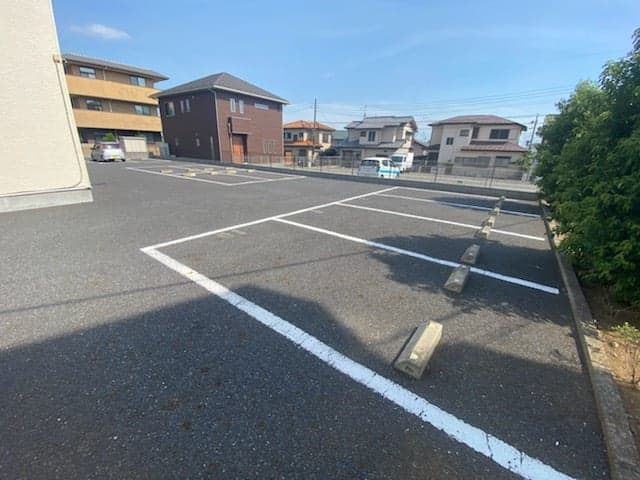 Room image 14
