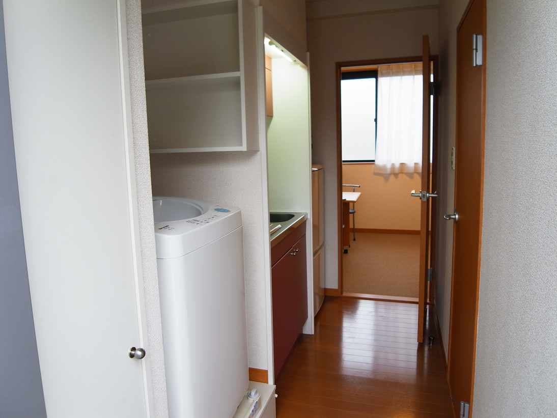Room image 12