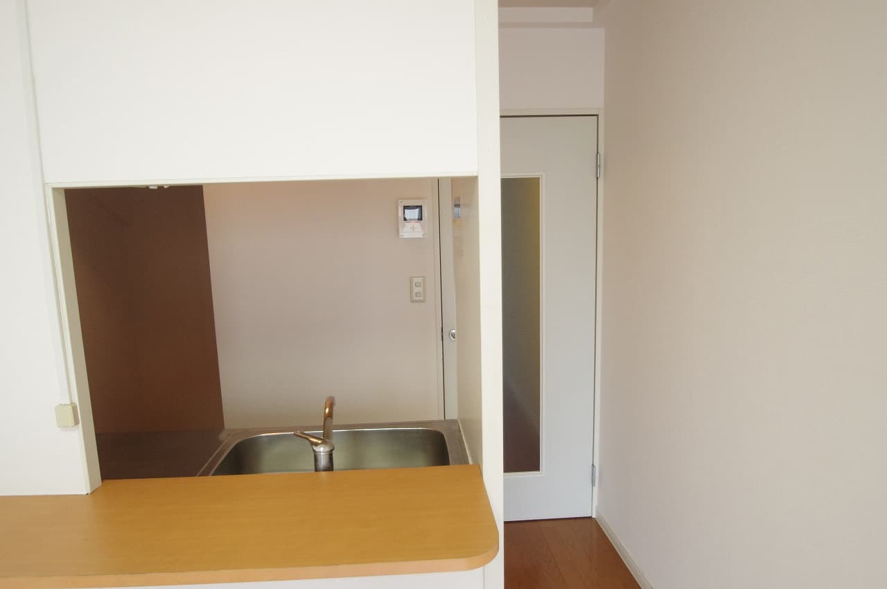 Room image 15
