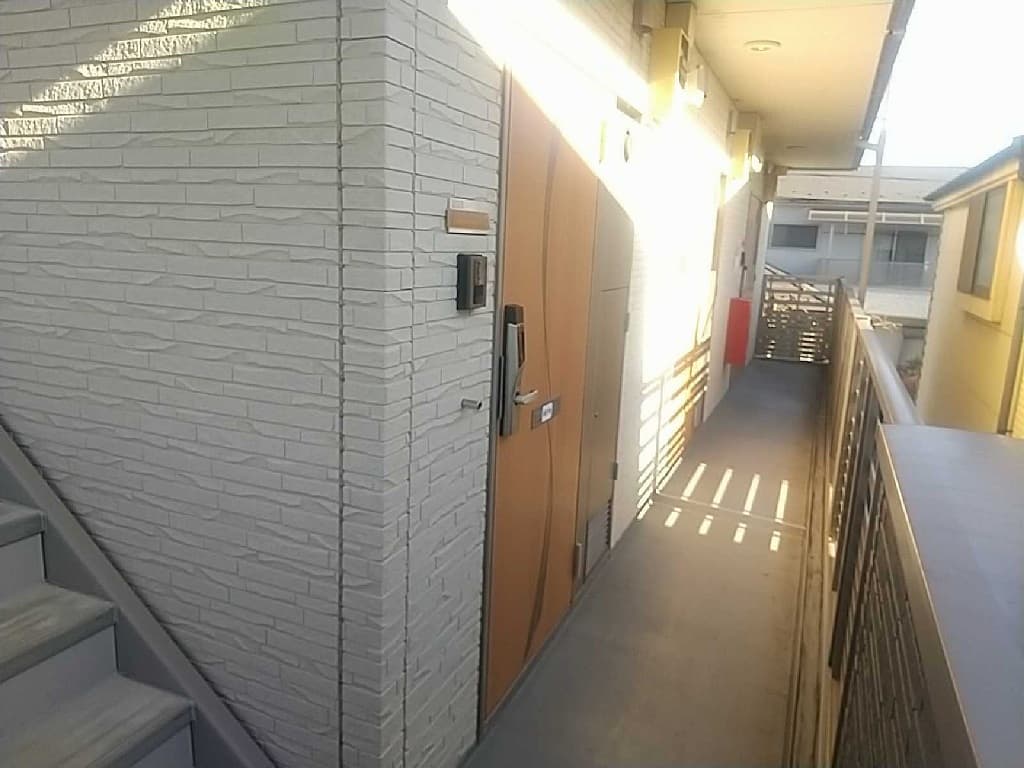 Room image 12