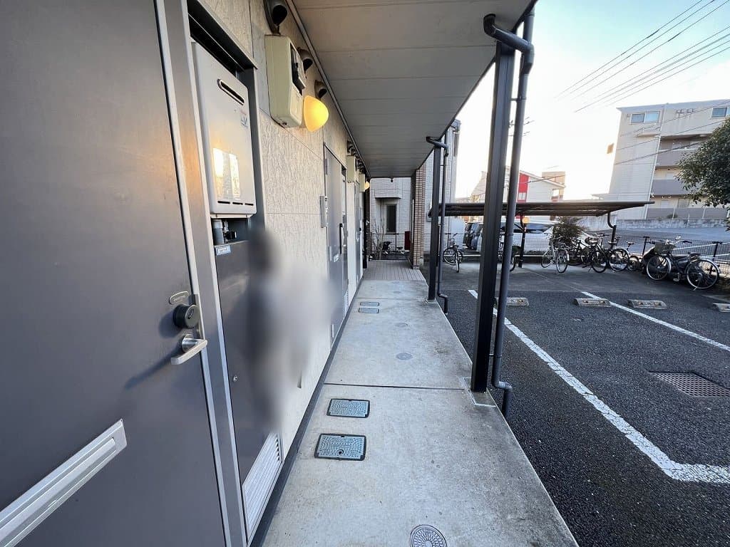 Room image 11