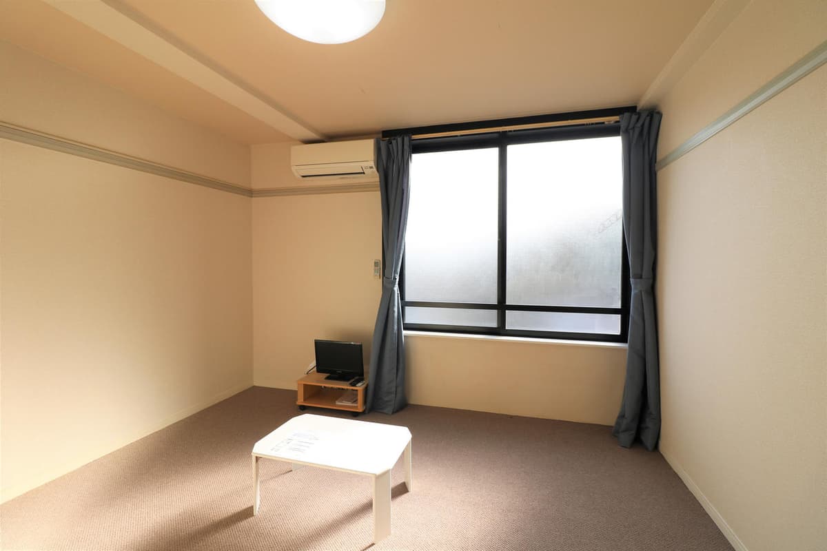 Preview interior of leopalace Life Tanaka