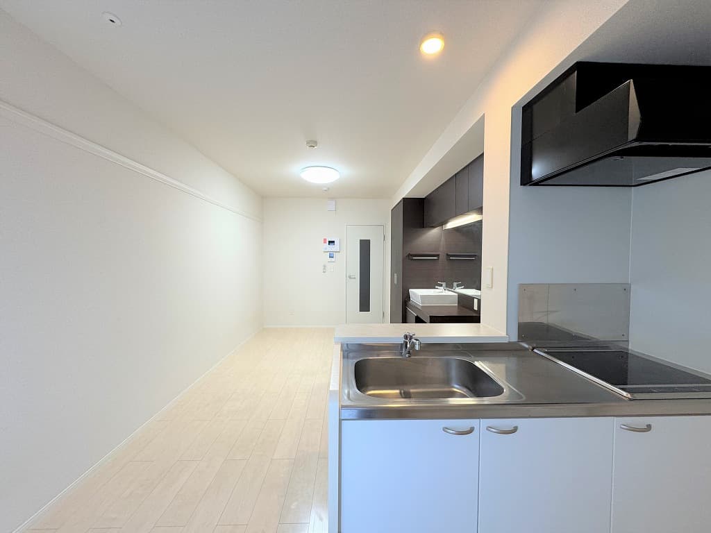 Room image 11