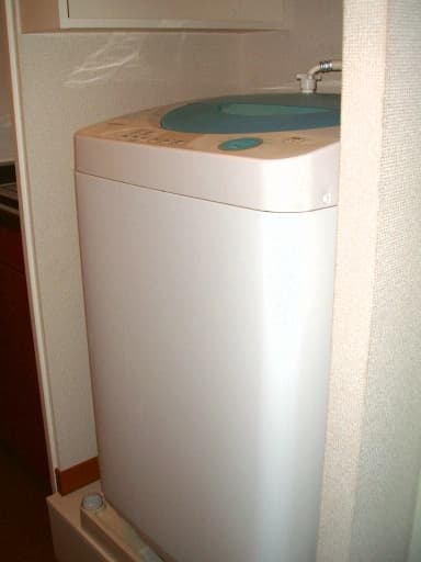 Room image 15