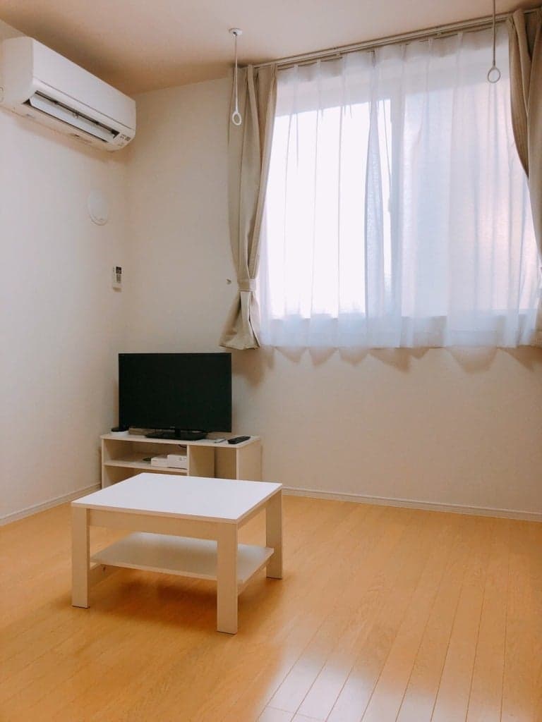 Room image 10