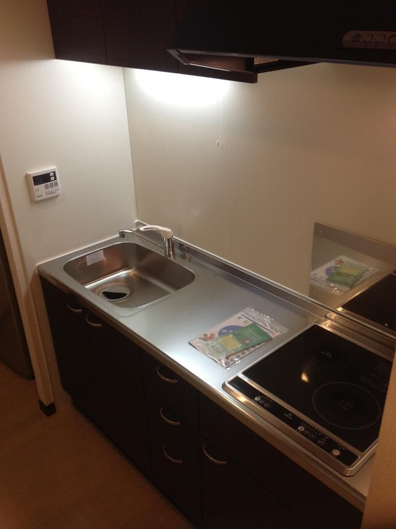 Room image 8