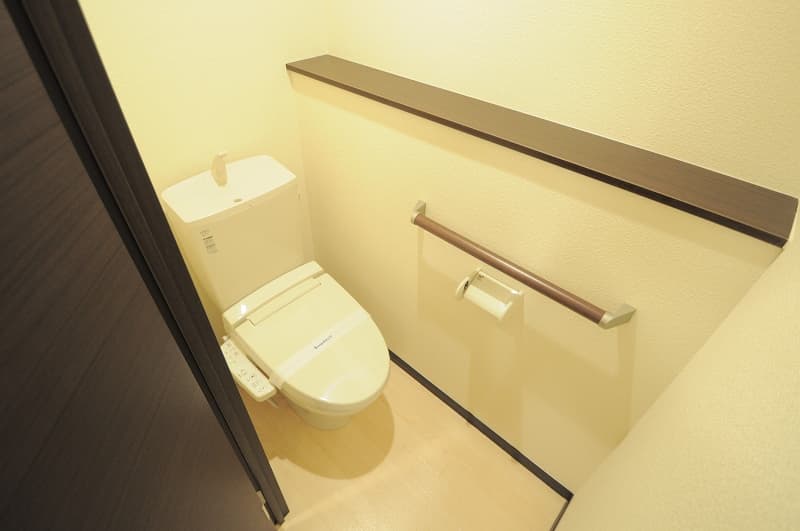 Room image 10