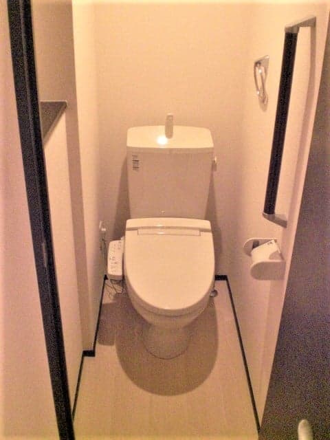 Room image 14