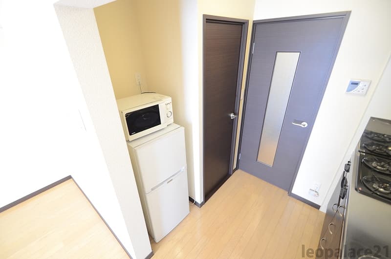 Room image 10