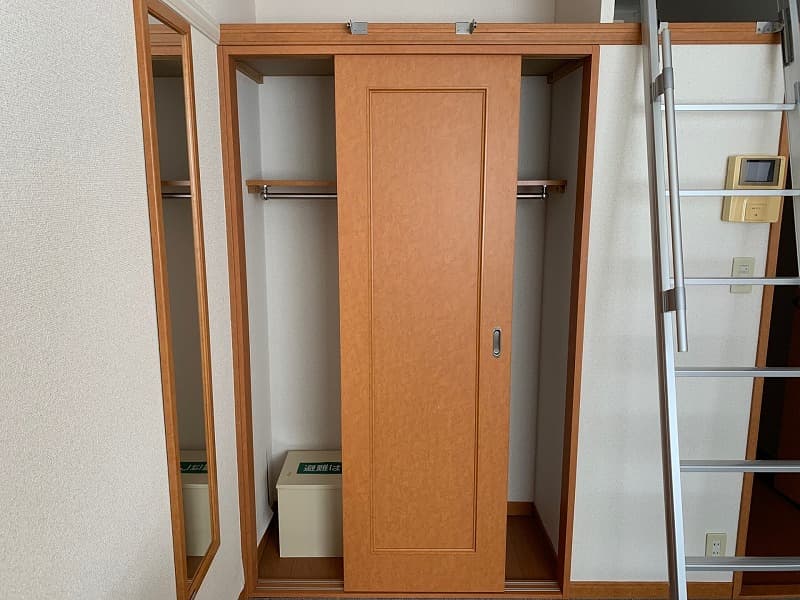 Room image 13
