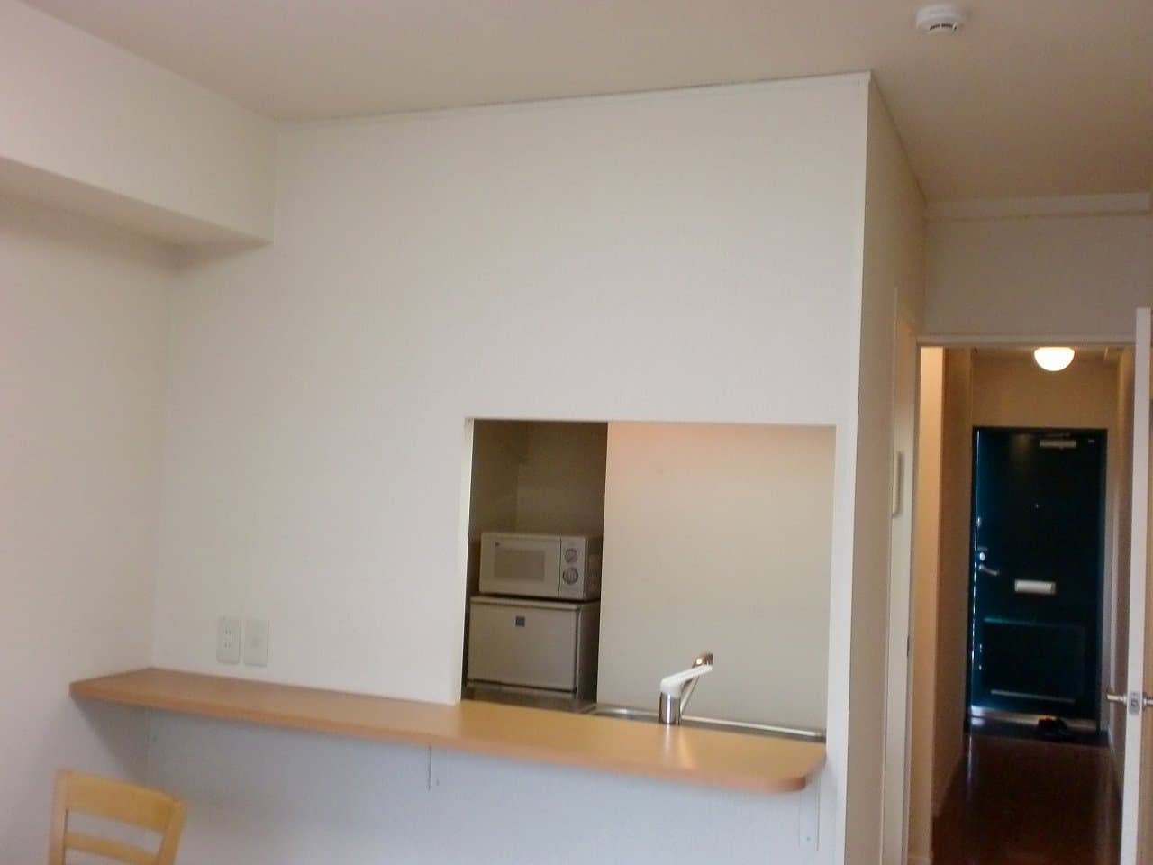 Room image 8