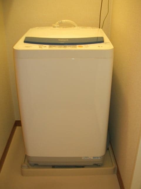 Room image 12
