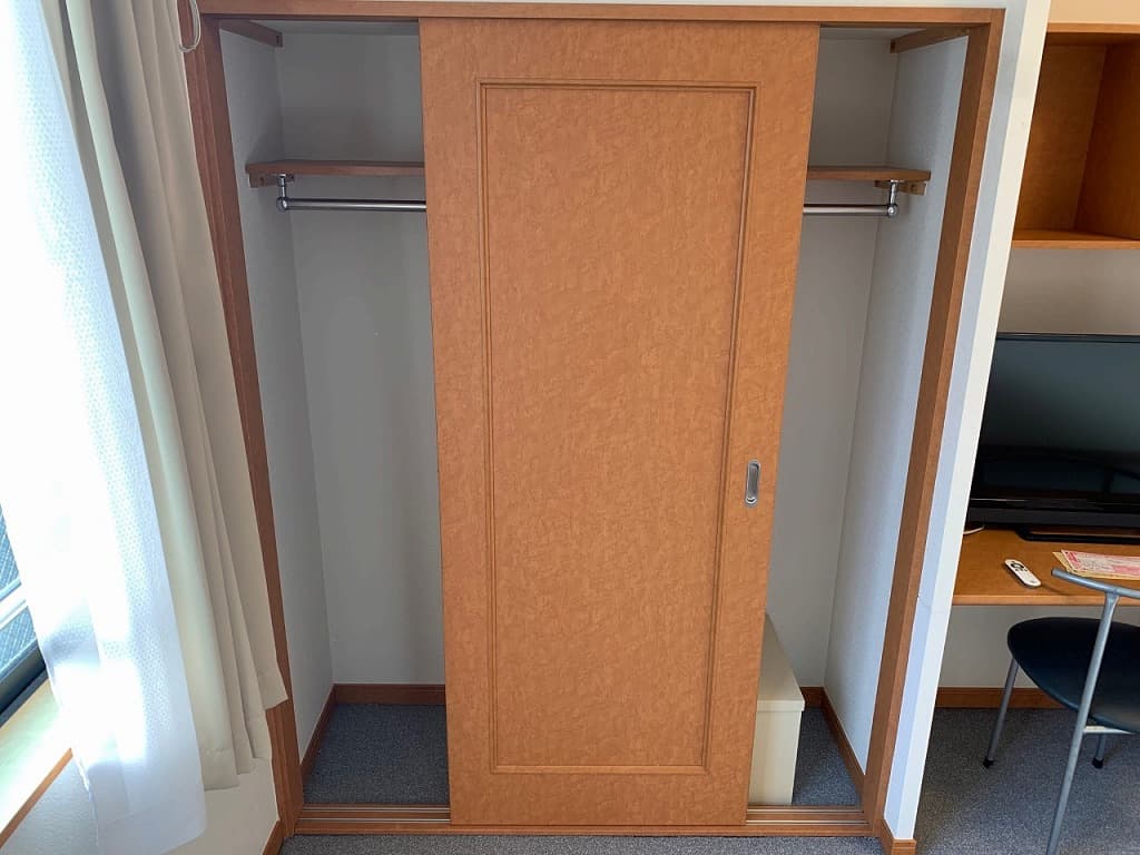 Room image 12