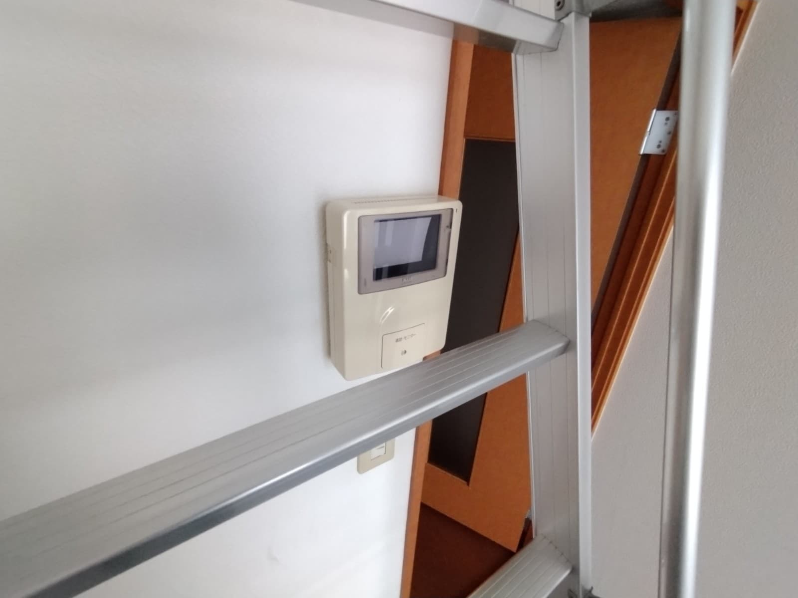 Room image 15