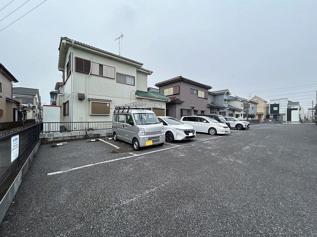 Room image 10