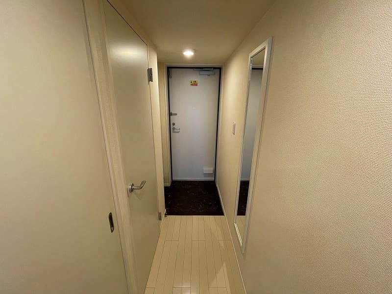 Room image 14
