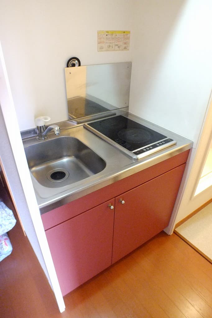 Room image 16