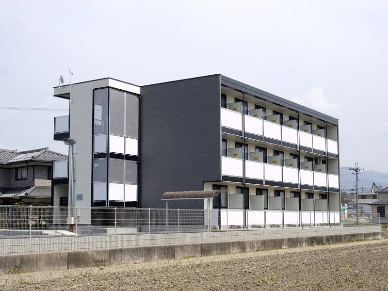Main exterior of leopalace olive II