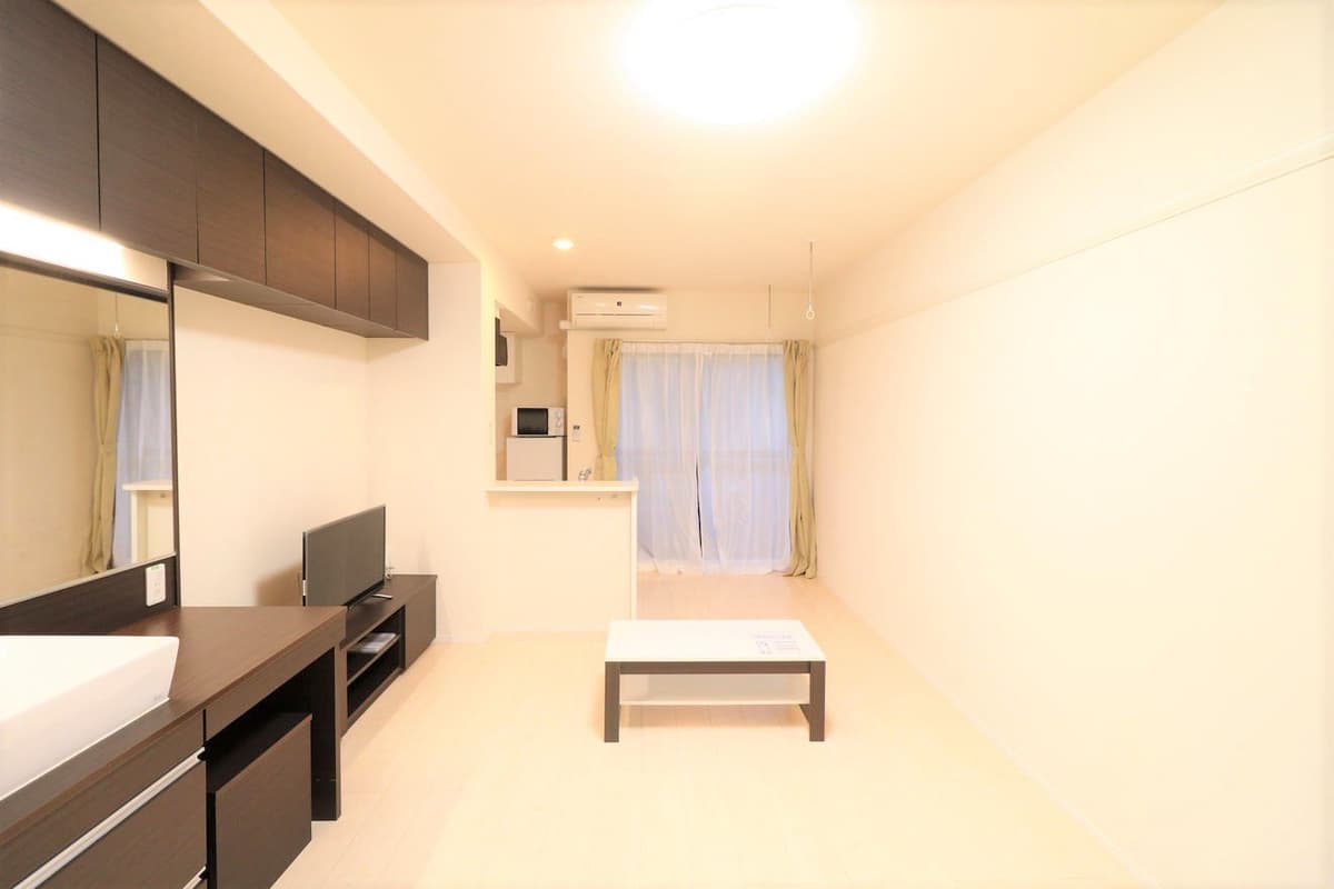 Room image 10