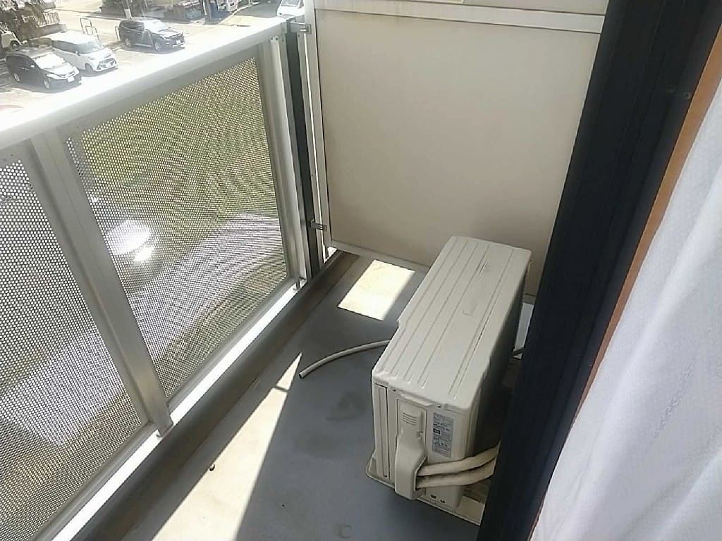 Room image 11