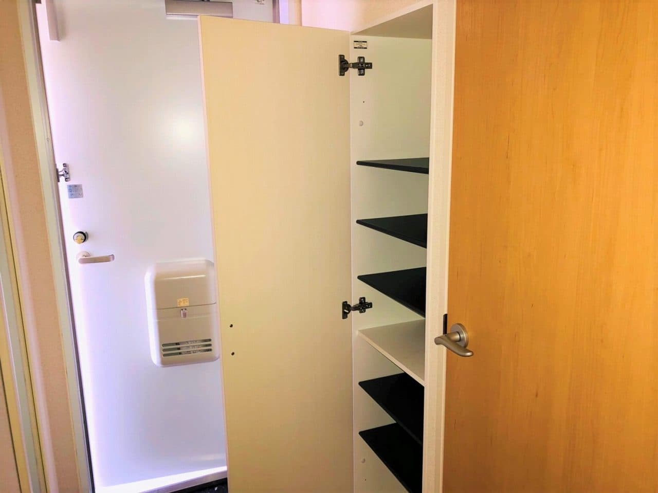 Room image 9