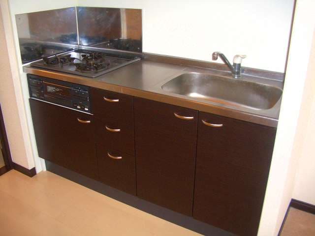 Room image 10