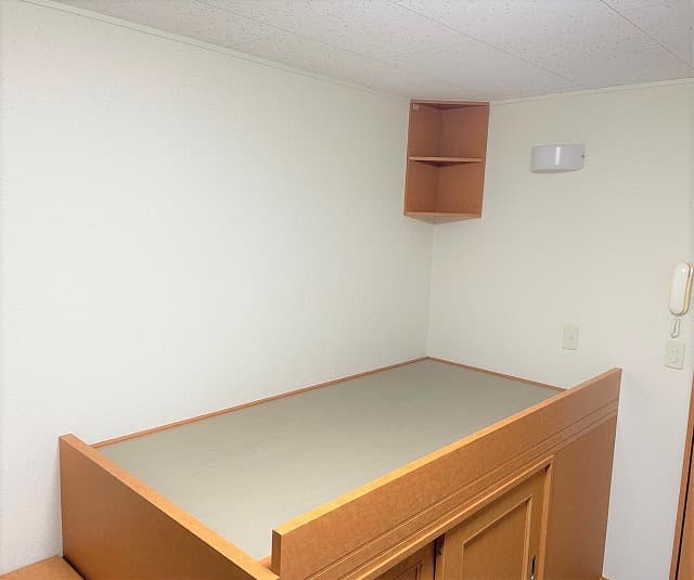 Room image 10