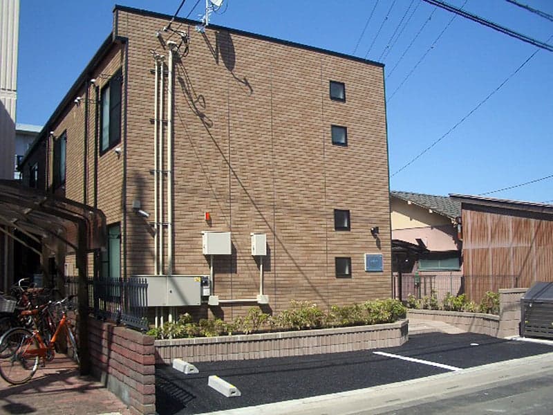 Main exterior of LEONEXT Loire