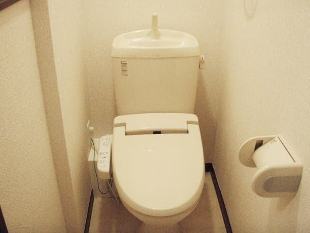 Room image 13