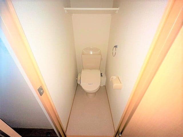 Room image 9