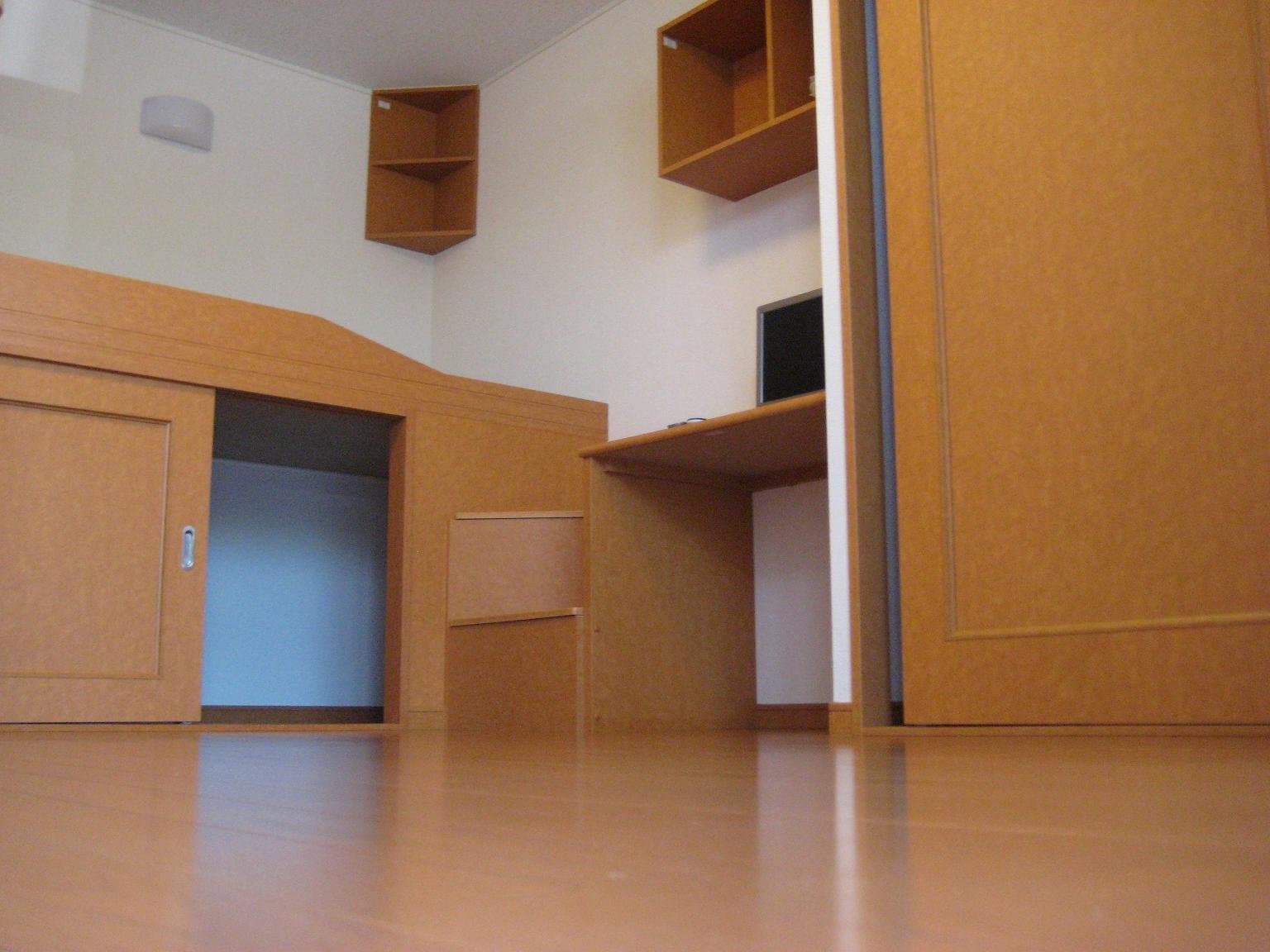 Room image 10