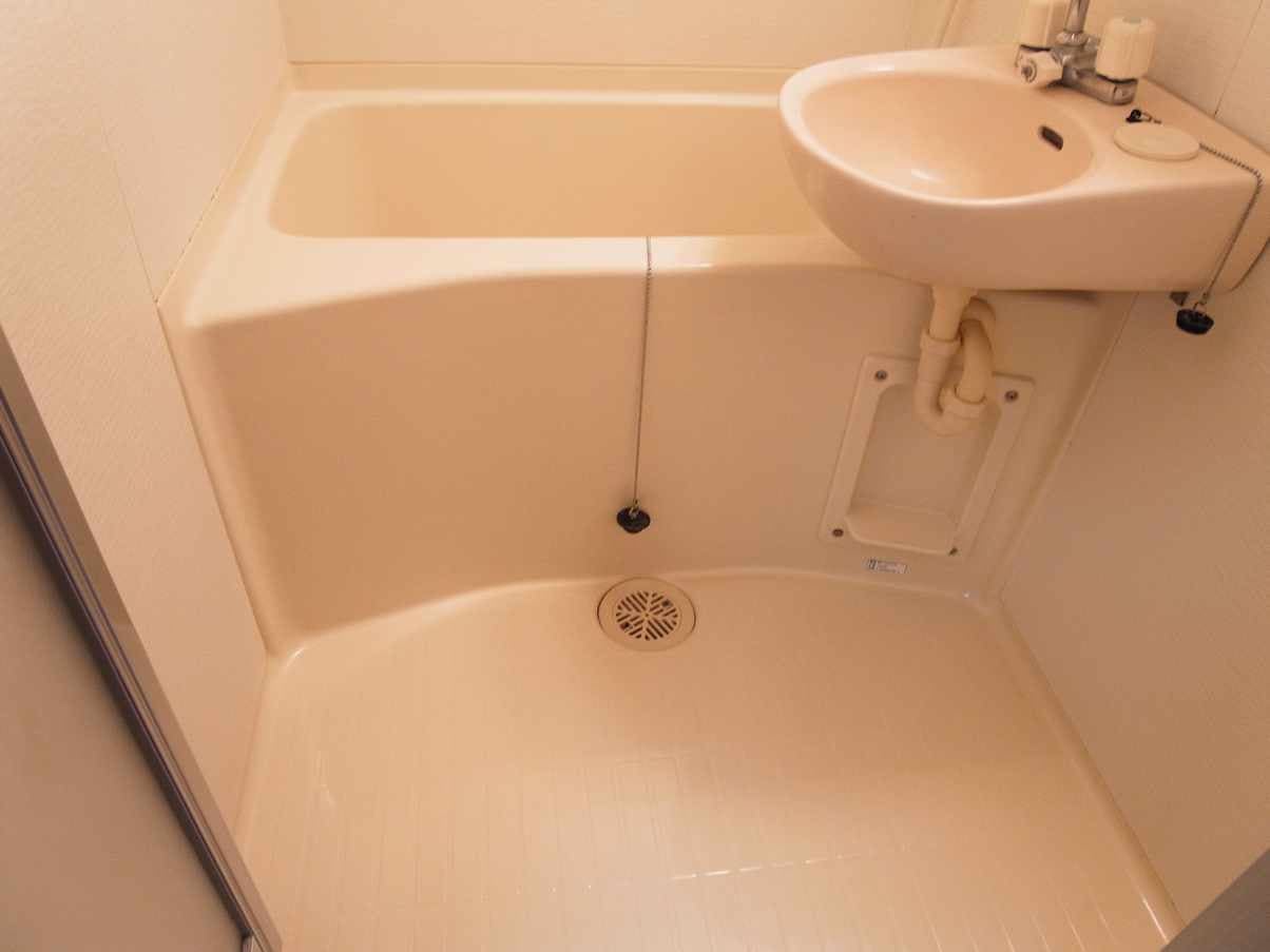 Room image 8