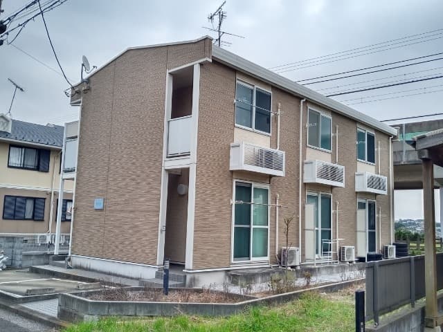 Main exterior of leopalace Kenji
