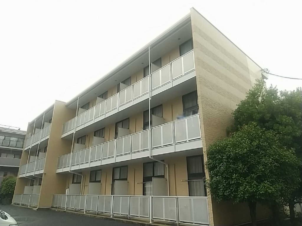 Main exterior of leopalace JOY