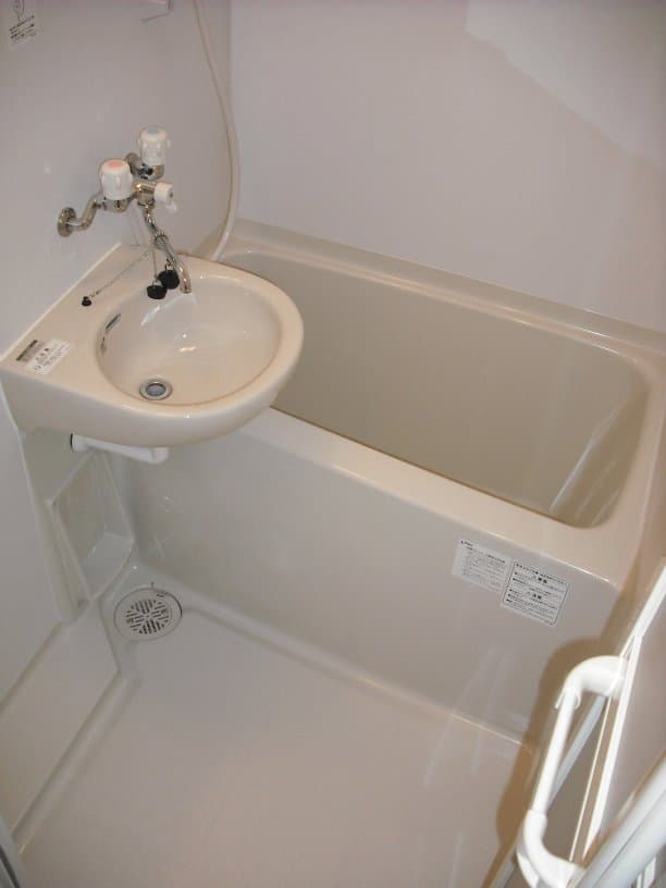 Room image 11