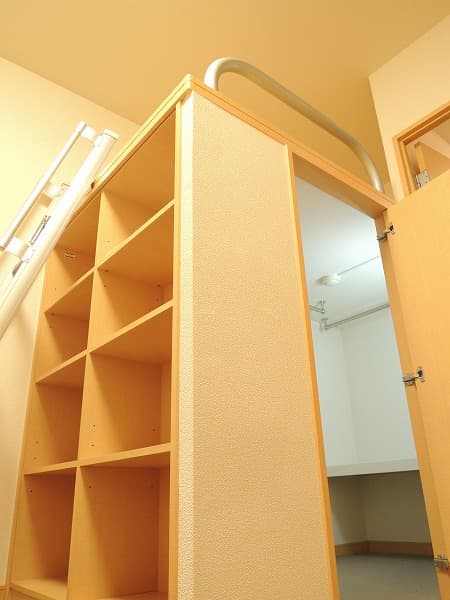 Room image 8